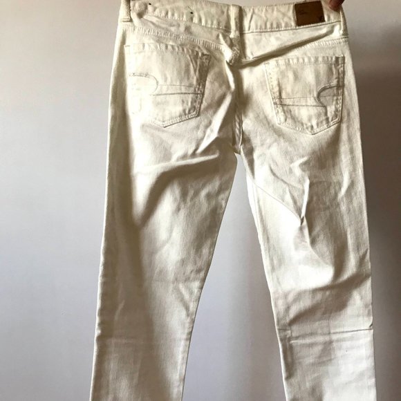 American Eagle Outfitters White Jeans - Picture 3 of 3